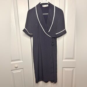 Patchington Women’s Size 4 V-Neck Navy Polka Dot Wrap Knee Length Dress Vintage